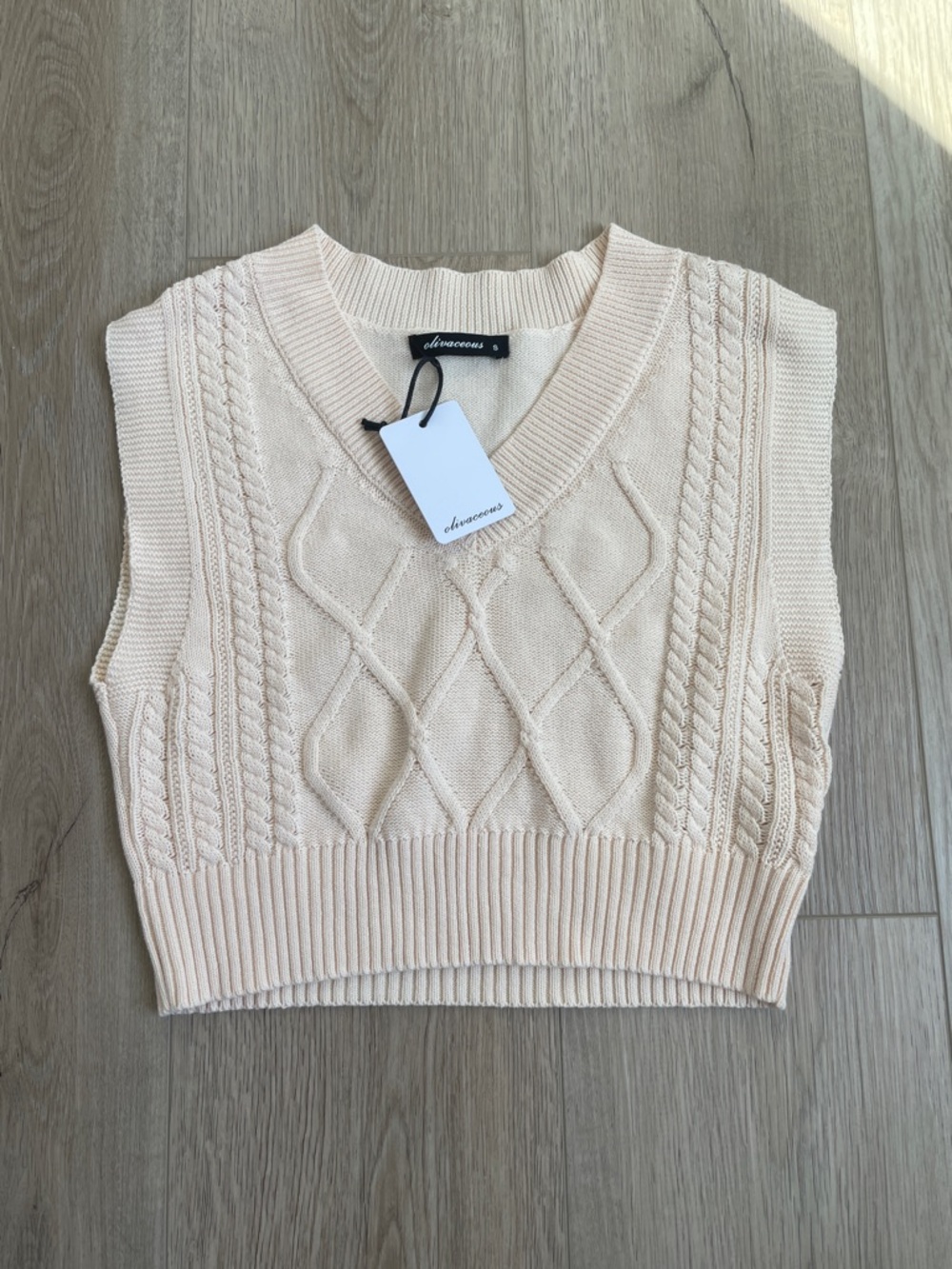 Olivaceous Cable Knit V-Neck Crop Sweater Vest